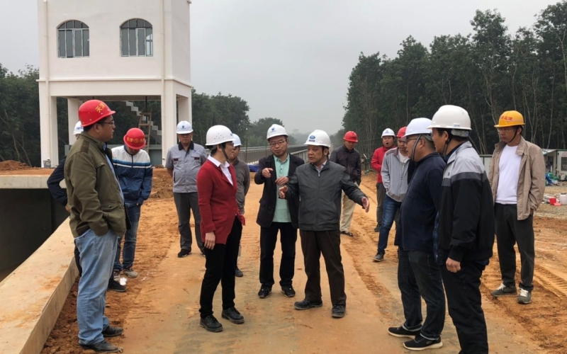 防微杜渐警钟长鸣—— 海南控股总司理谢京一行对春江补水工程举行清静生产检查