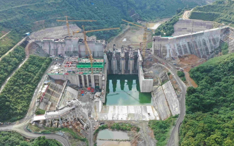 迈湾水利枢纽工程4座副坝建设完成