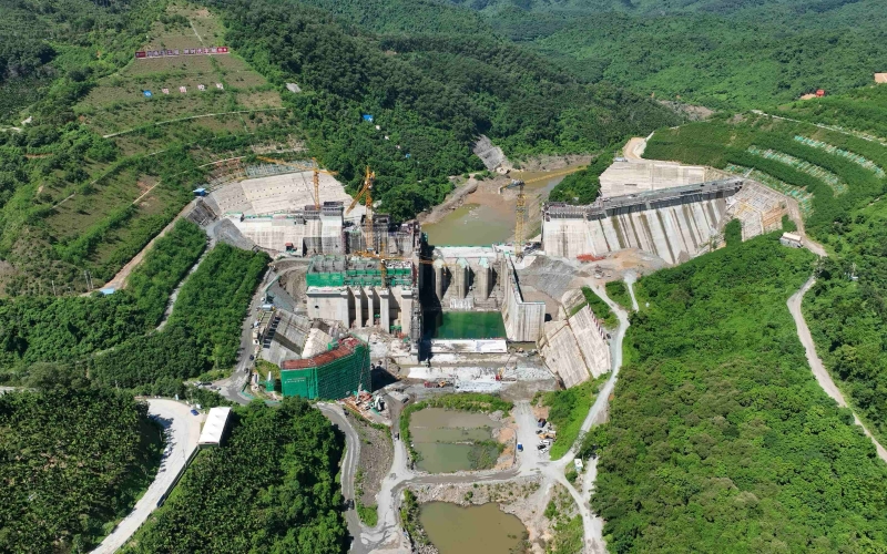奋战四序度丨周密安排，，，精准发力！70net永乐高集团项目建设再提速，，，吹响奋进“冲锋号”